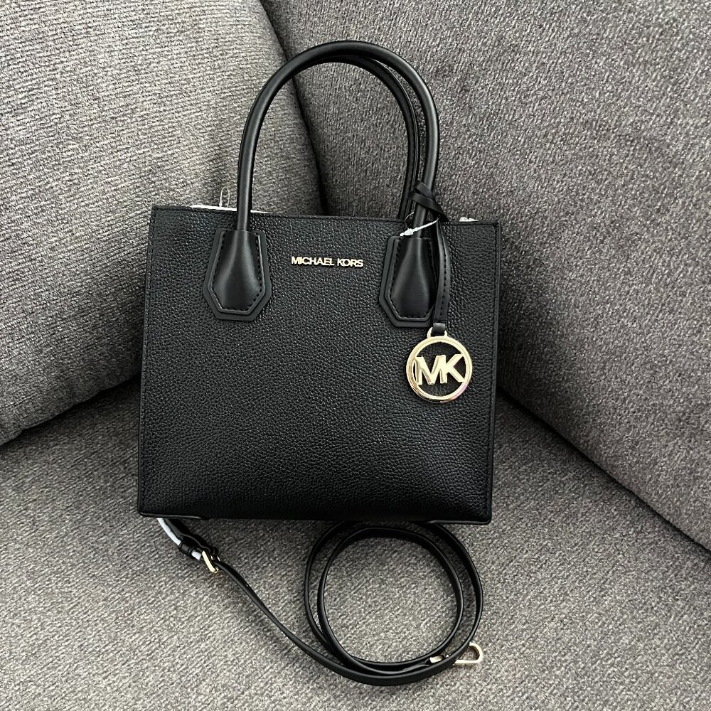 NWT MICHAEL KORS MERCER MEDIUM MESSENGER CROSSBODY SATCHEL POWDER BLACK BAG